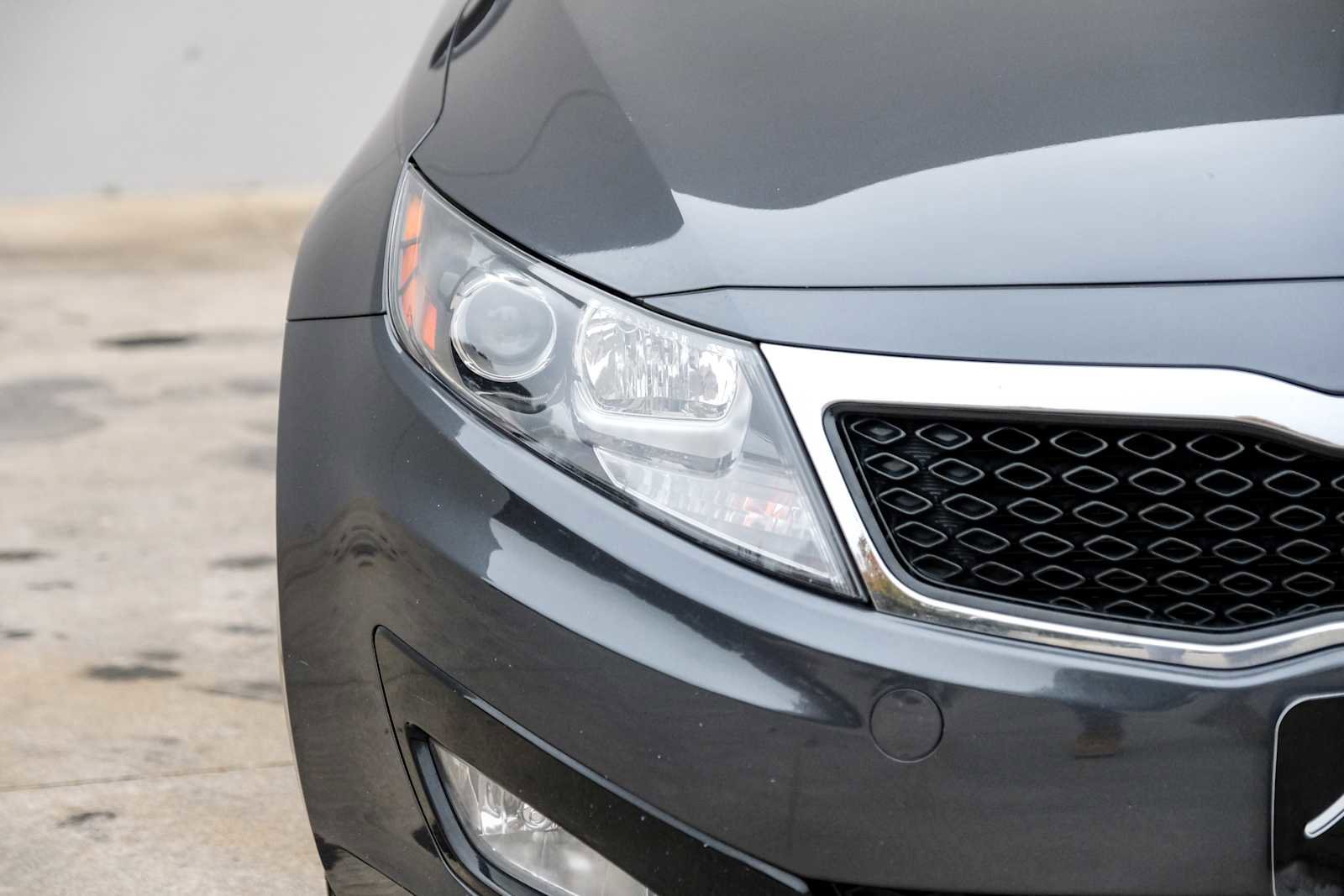 Used 2011 Kia Optima EX image 42