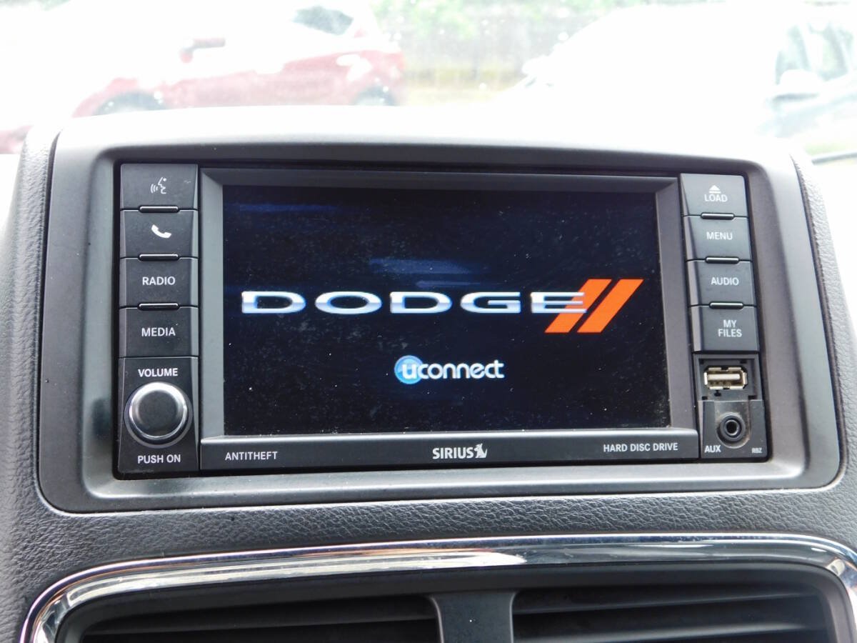 Used 2017 Dodge Grand Caravan SXT FWD image 13