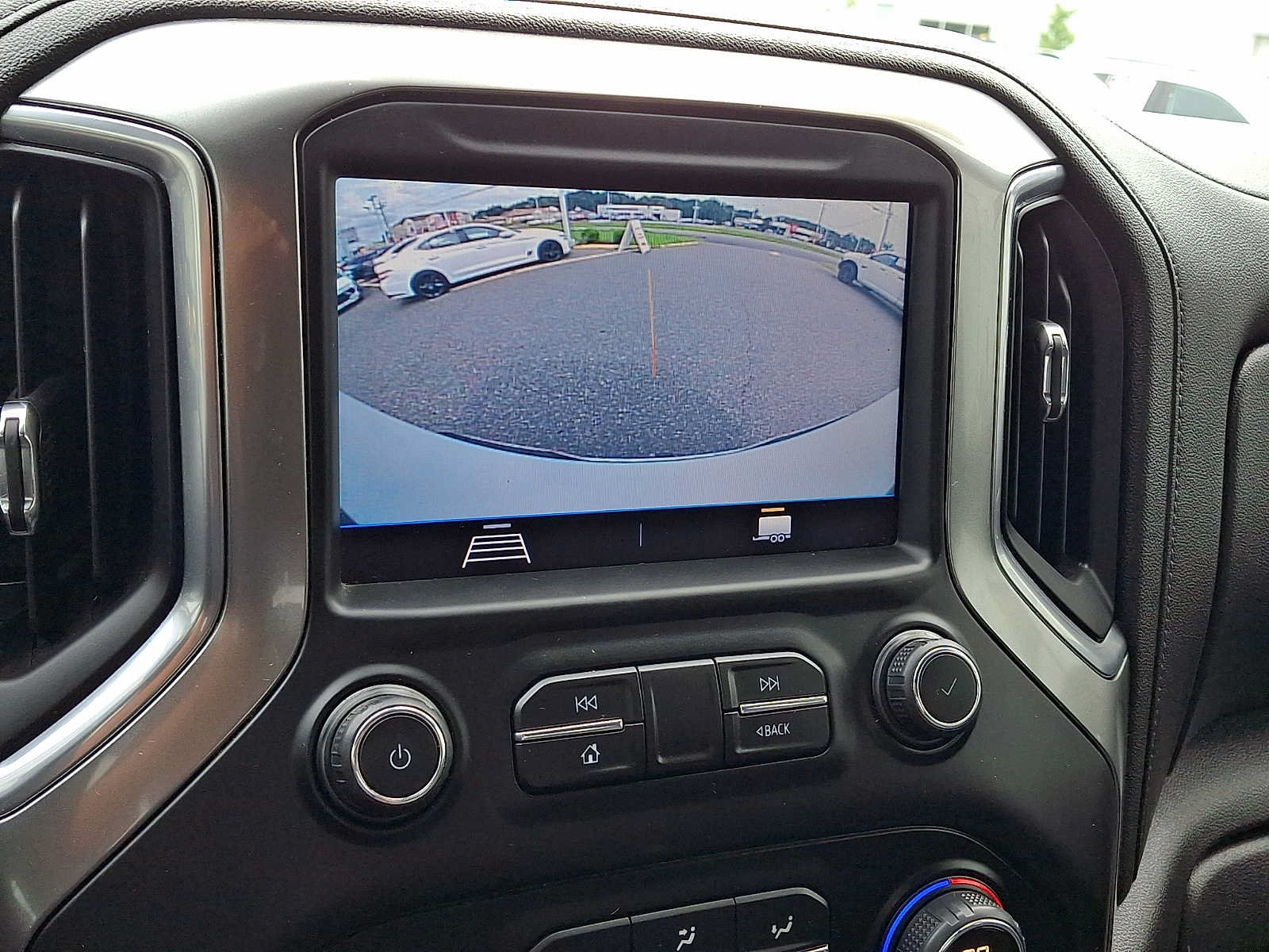 Used 2019 Chevrolet Silverado 1500 RST w/ All-Star Edition AWD/4WD image 18