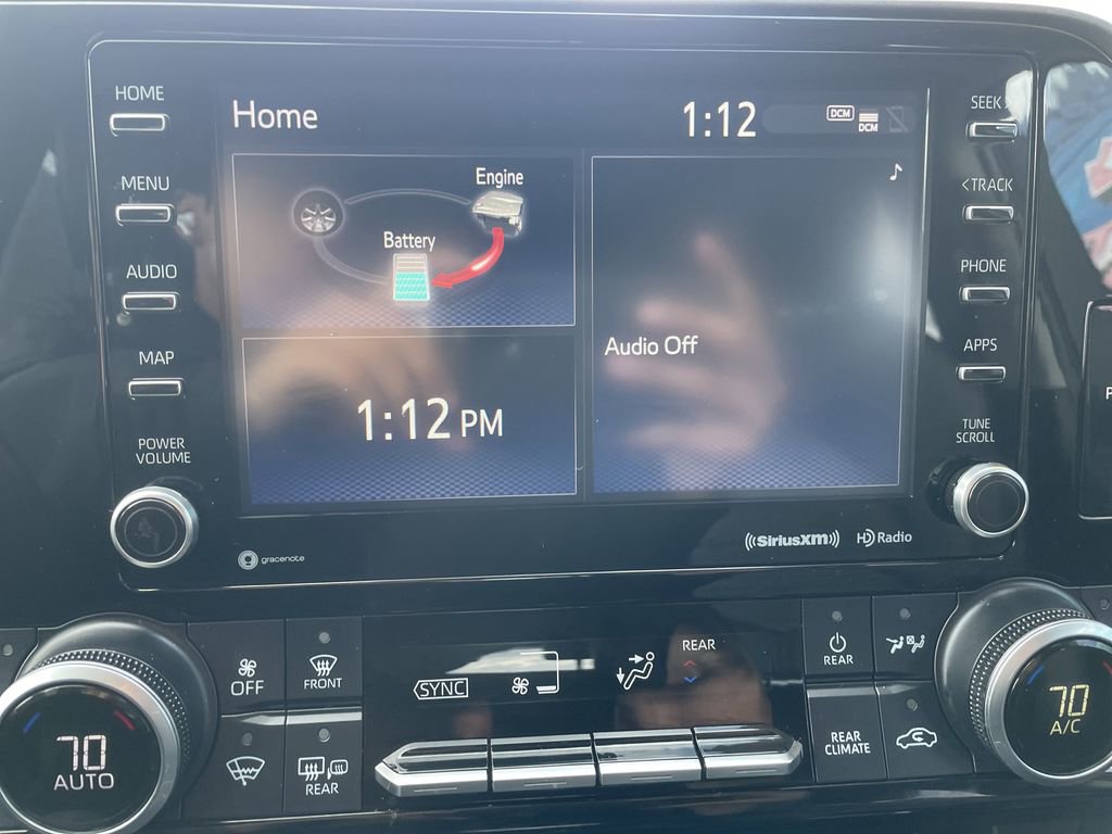 Certified 2020 Toyota Highlander XLE AWD/4WD image 19