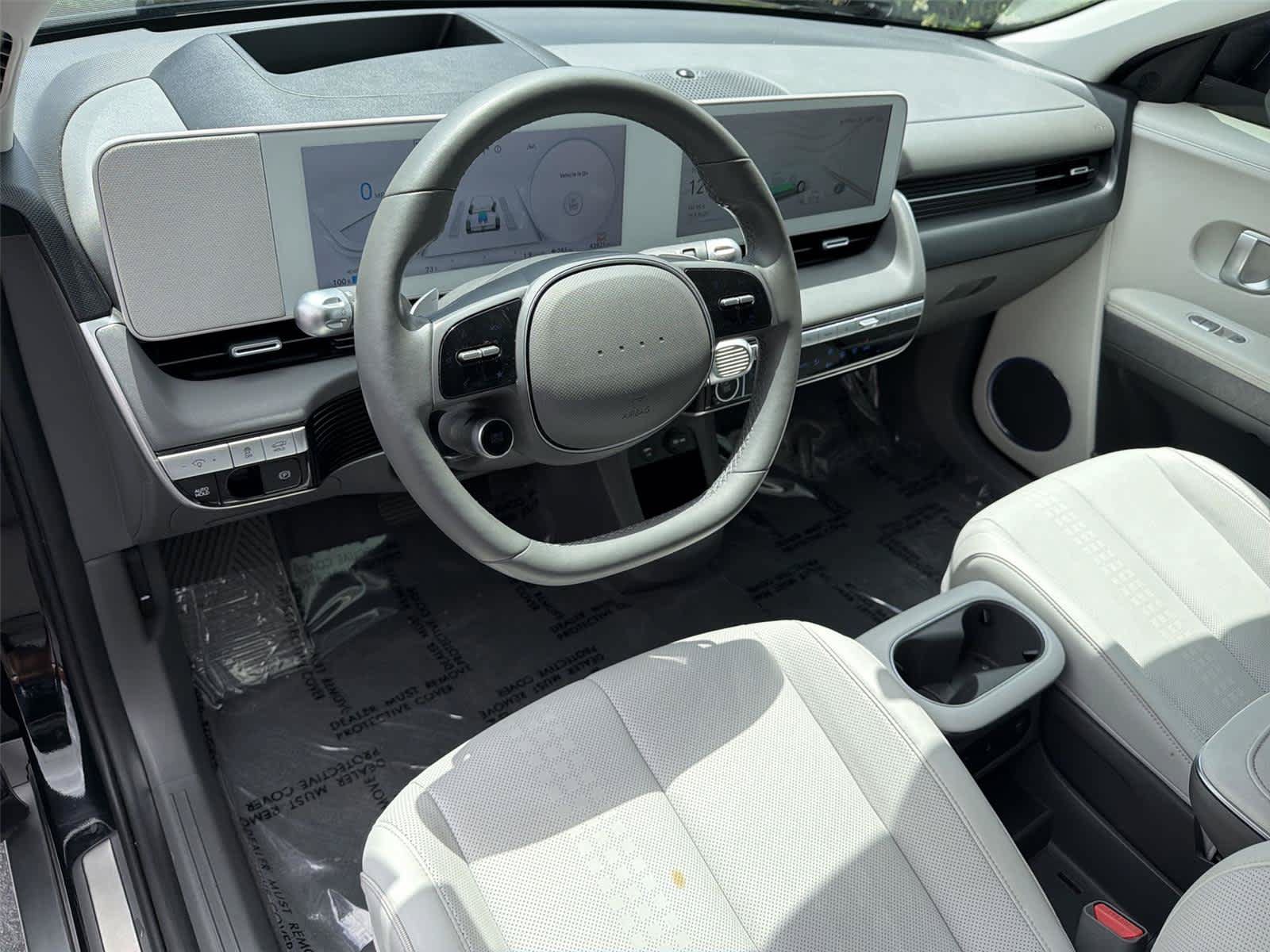 Used 2023 Hyundai Ioniq 5 Limited w/ Cargo Package AWD/4WD image 2