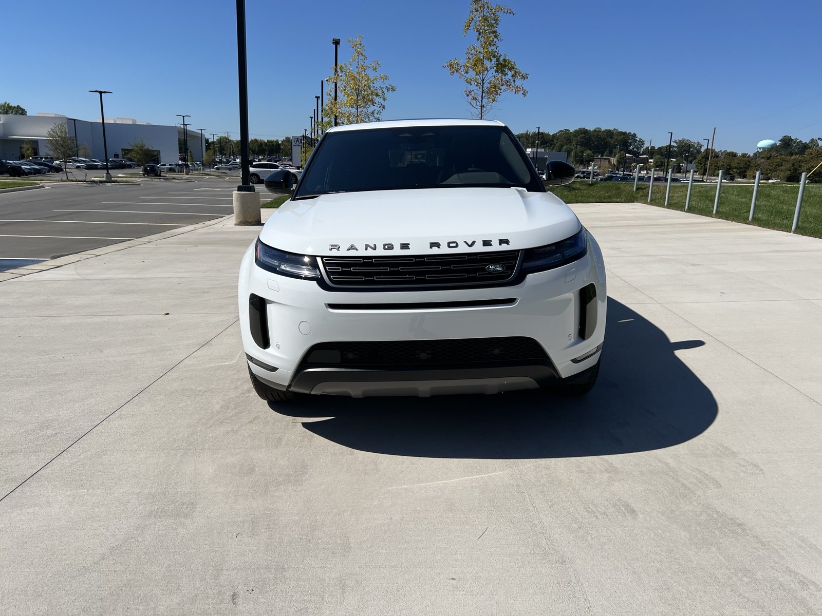 Used 2026 Land Rover Range Rover Evoque S AWD/4WD image 2