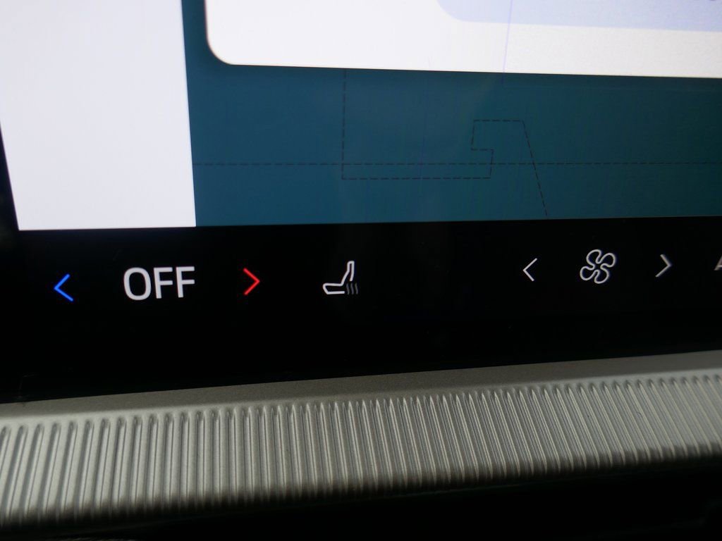 New 2026 Ford Explorer Active image 17