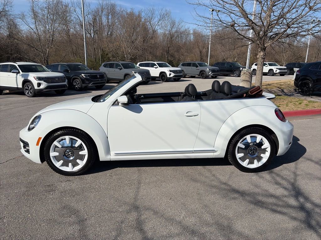 Used 2019 Volkswagen Beetle 2.0T Final Edition SEL FWD image 4