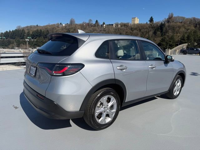 Certified 2024 Honda HR-V LX image 7