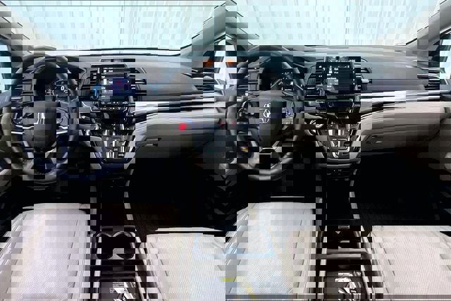 Certified 2024 Honda Odyssey Elite image 15