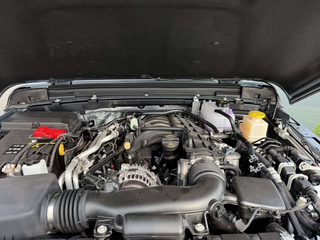 New 2026 Jeep Gladiator Sport AWD/4WD image 13