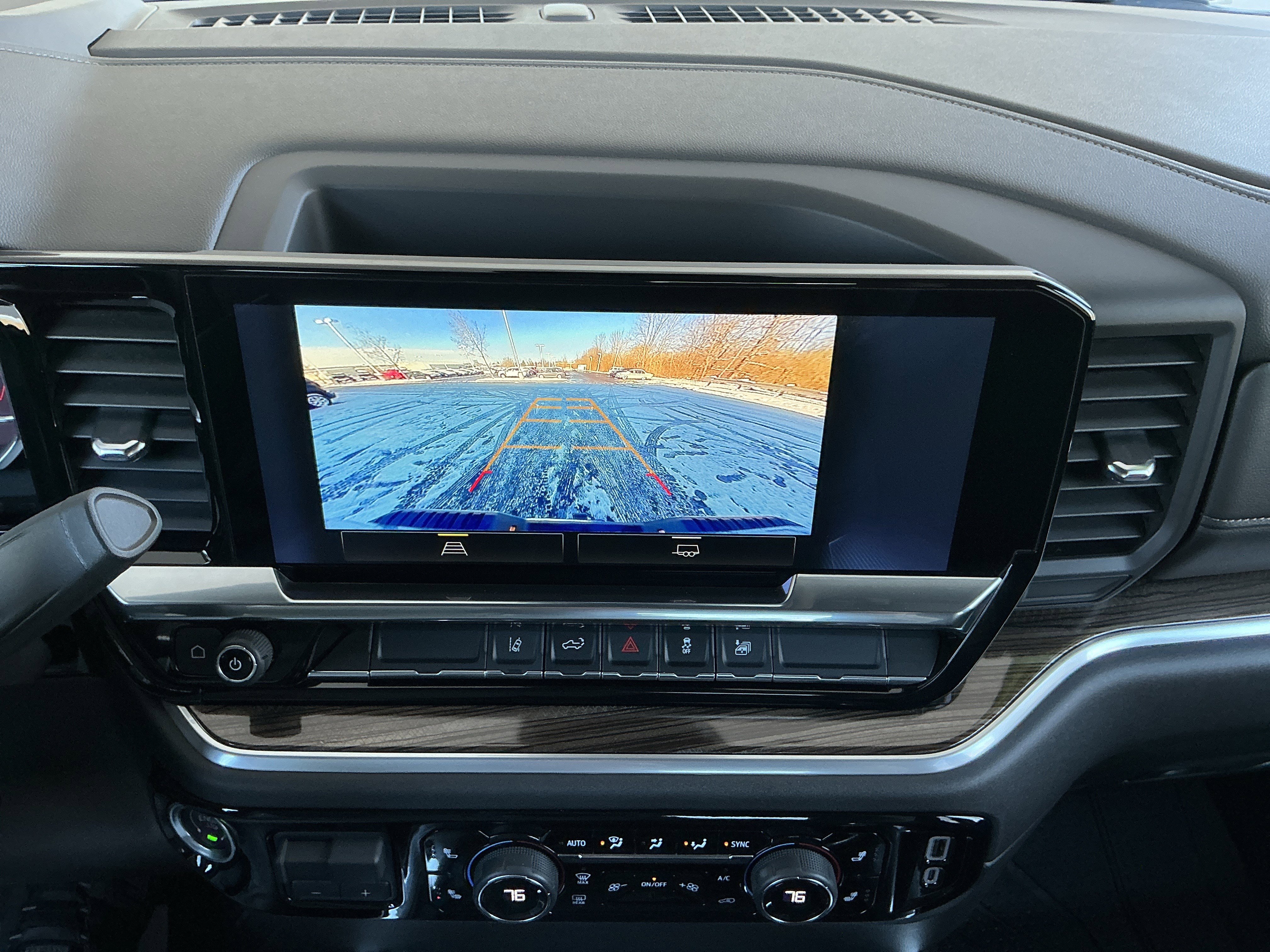 Used 2025 Chevrolet Silverado 3500 LT w/ Convenience Package image 10