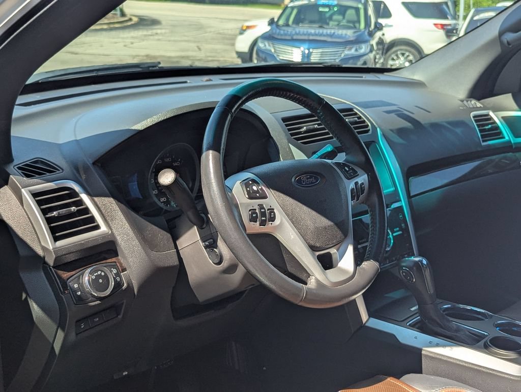 Used 2013 Ford Explorer Limited FWD image 9