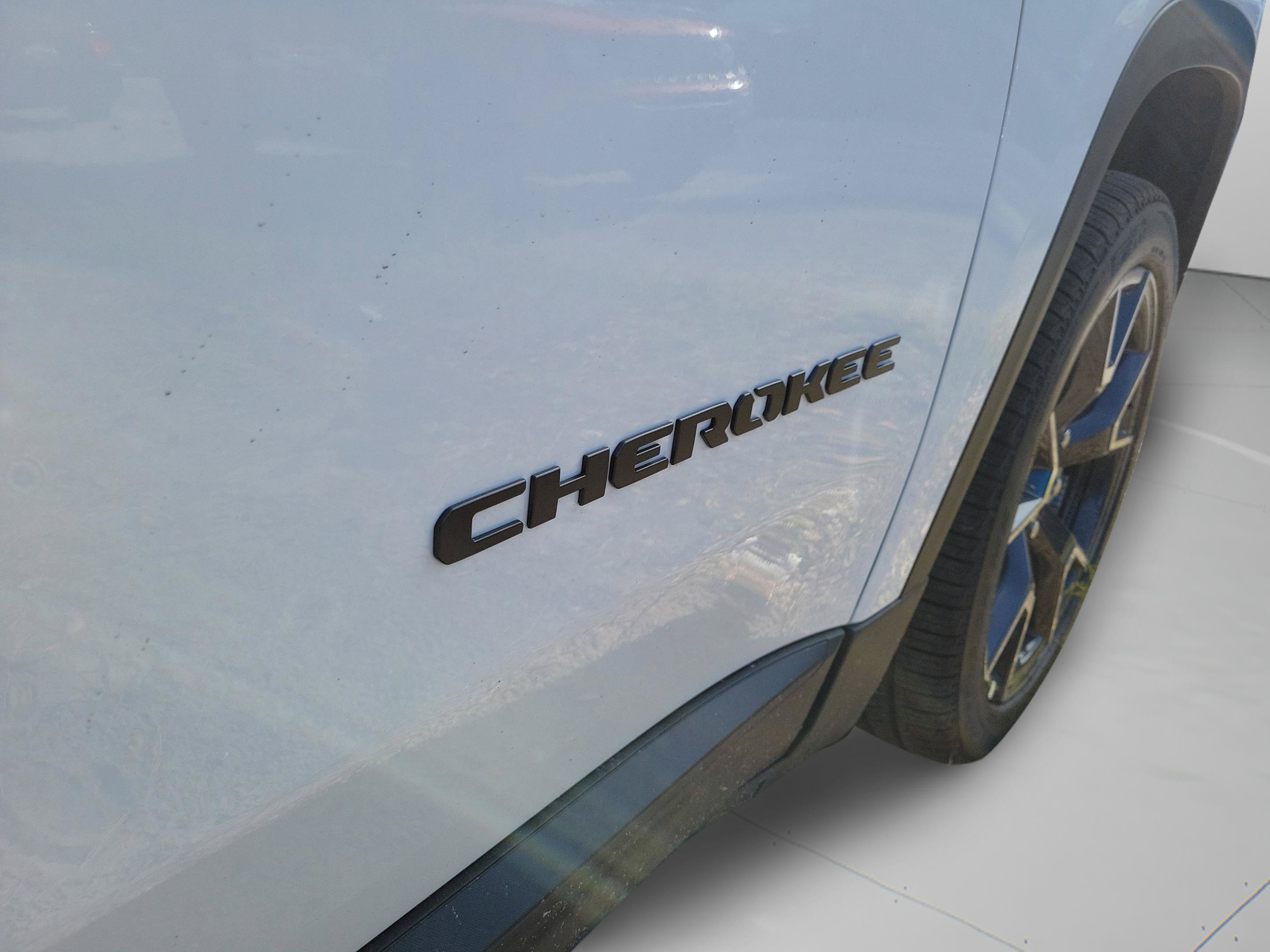 New 2026 Jeep Cherokee Overland w/ Advanced Pro Tech Group AWD/4WD image 29