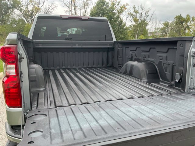 Used 2024 Chevrolet Silverado 1500 Custom AWD/4WD image 11