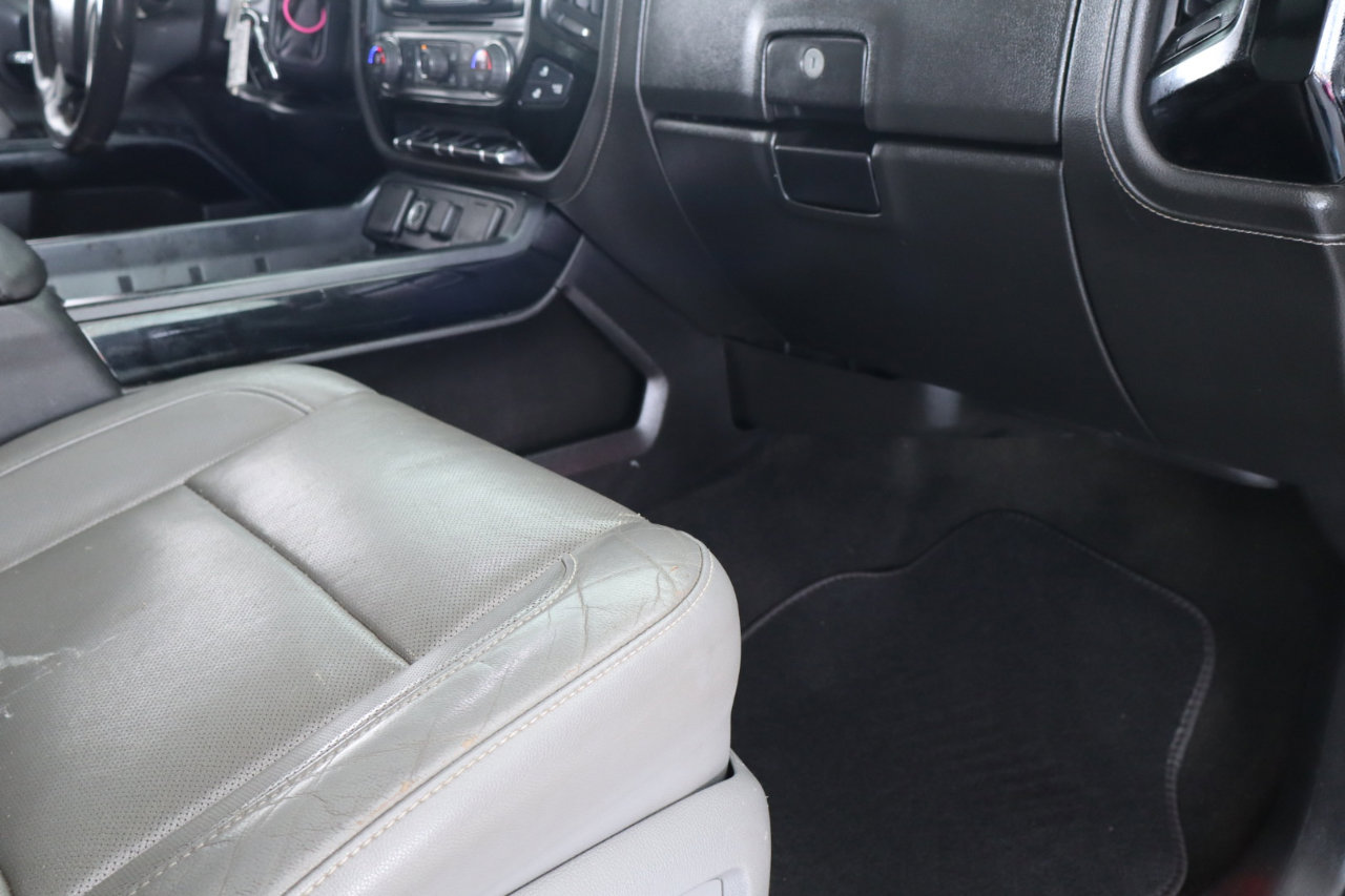 Used 2015 Chevrolet Silverado 2500 LTZ w/ Duramax Plus Package image 38