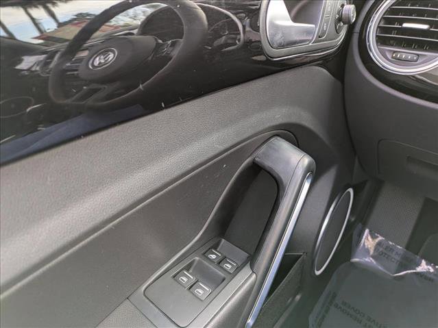 Used 2016 Volkswagen Beetle 1.8T S image 19