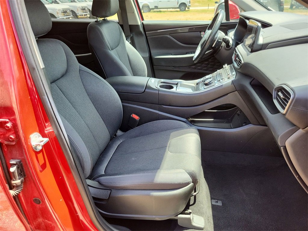 Used 2023 Hyundai Santa Fe SEL image 25