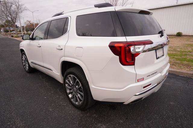 Used 2023 GMC Acadia Denali w/ Denali Ultimate Package image 6