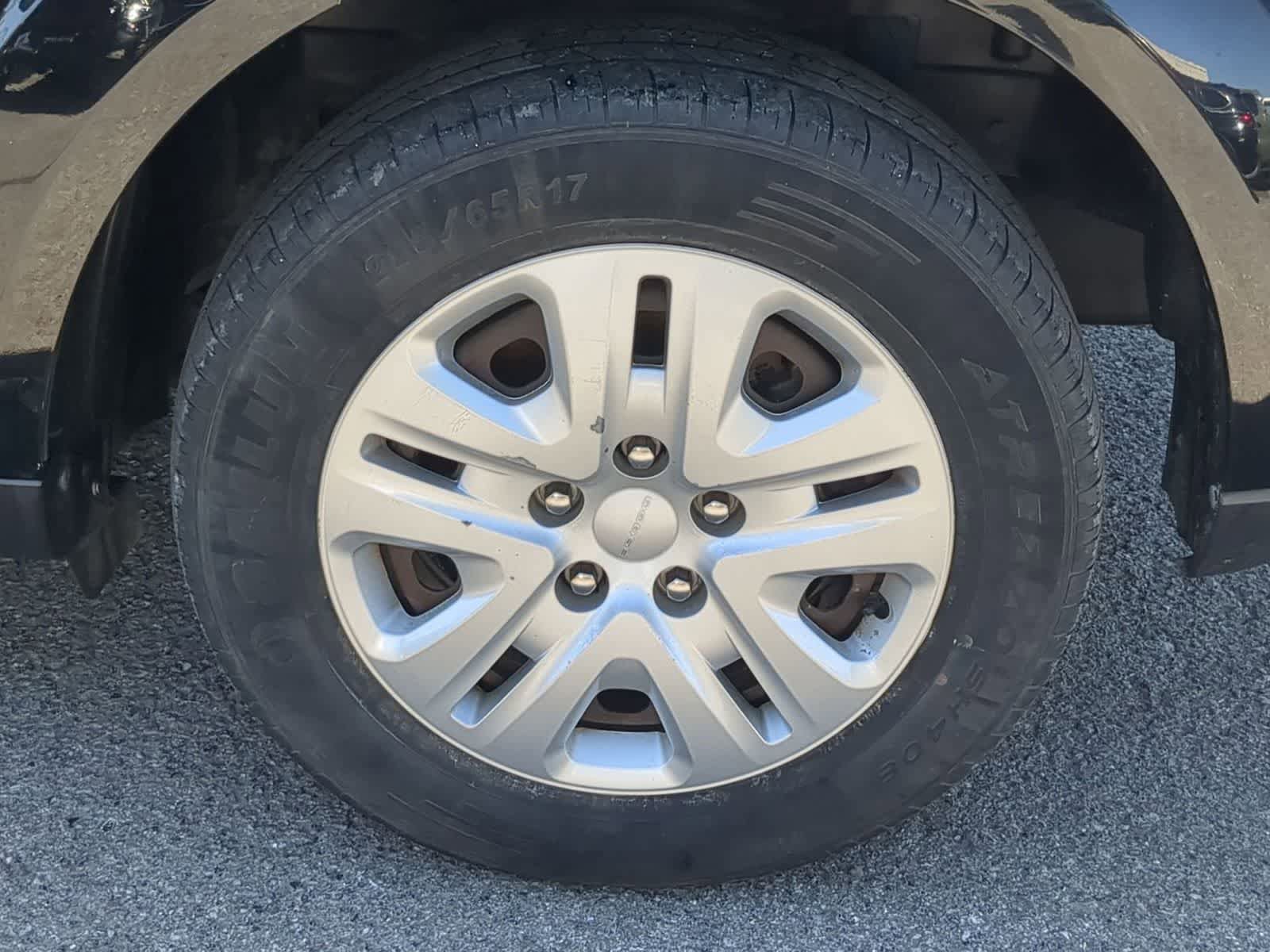 Used 2019 Dodge Journey SE FWD image 14