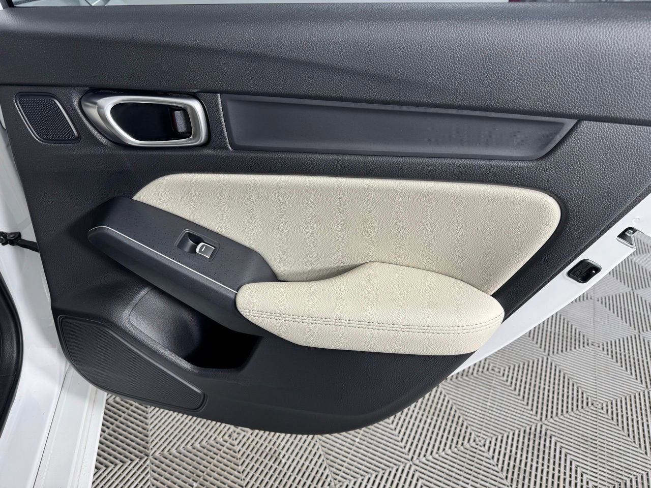 Used 2023 Acura Integra A-Spec image 29