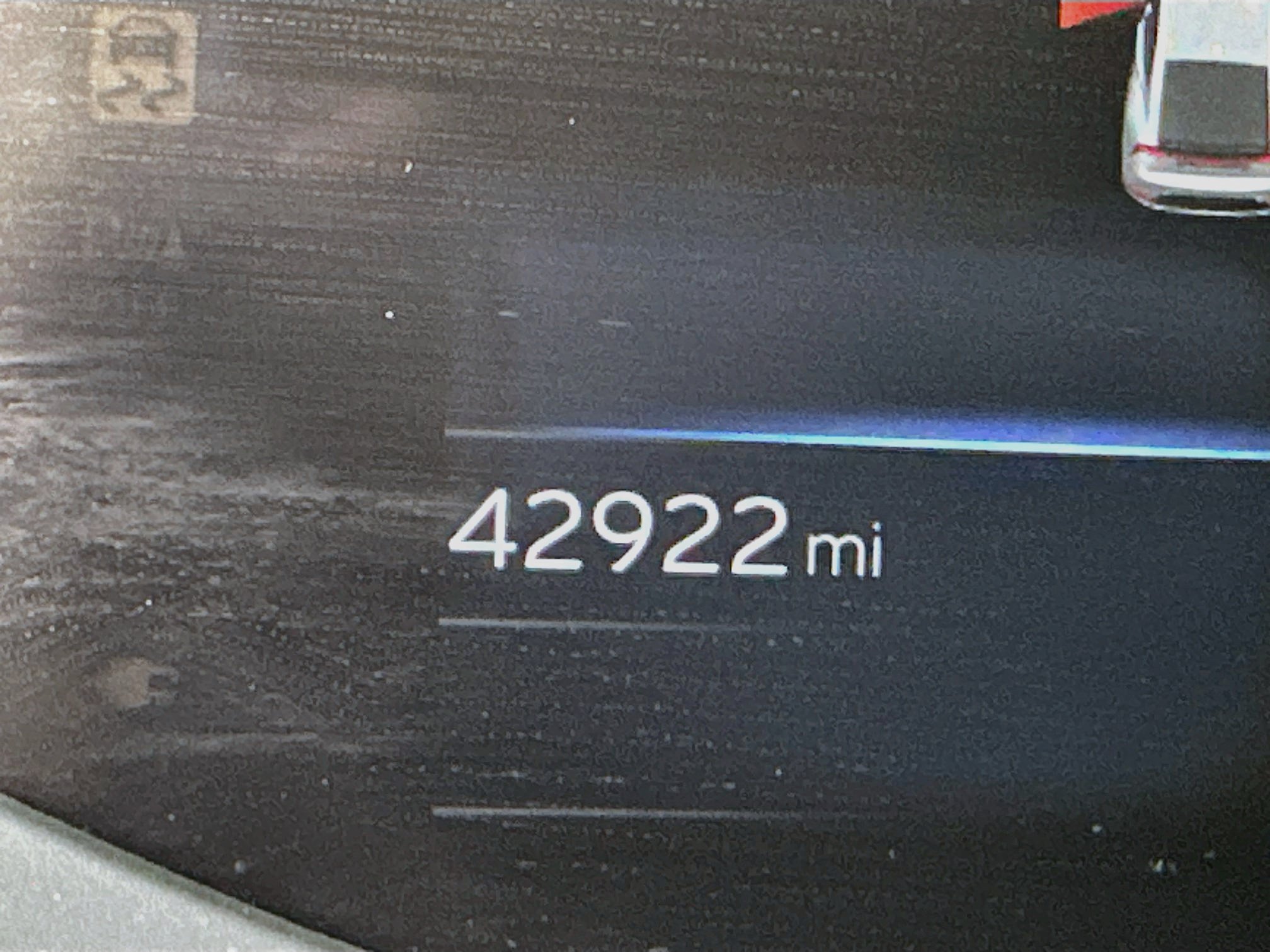 Used 2024 Toyota Prius LE FWD image 19