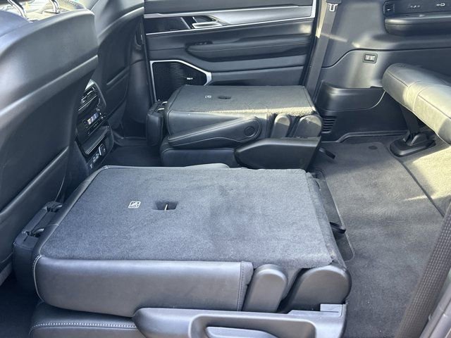 New 2026 Jeep Grand Wagoneer L Limited image 22