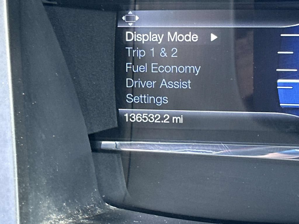 Used 2015 Lincoln MKS AWD w/ Equipment Group 101A image 23