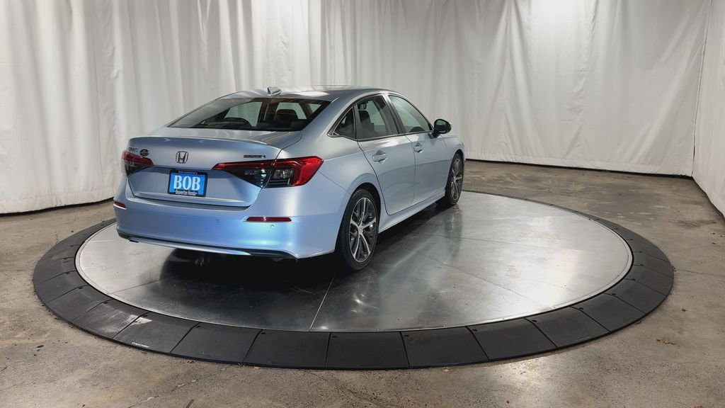 Used 2023 Honda Civic Touring image 9