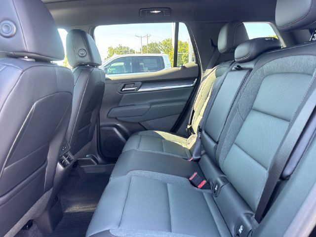 New 2027 GMC Terrain AT4 w/ Convenience Package III AWD/4WD image 11