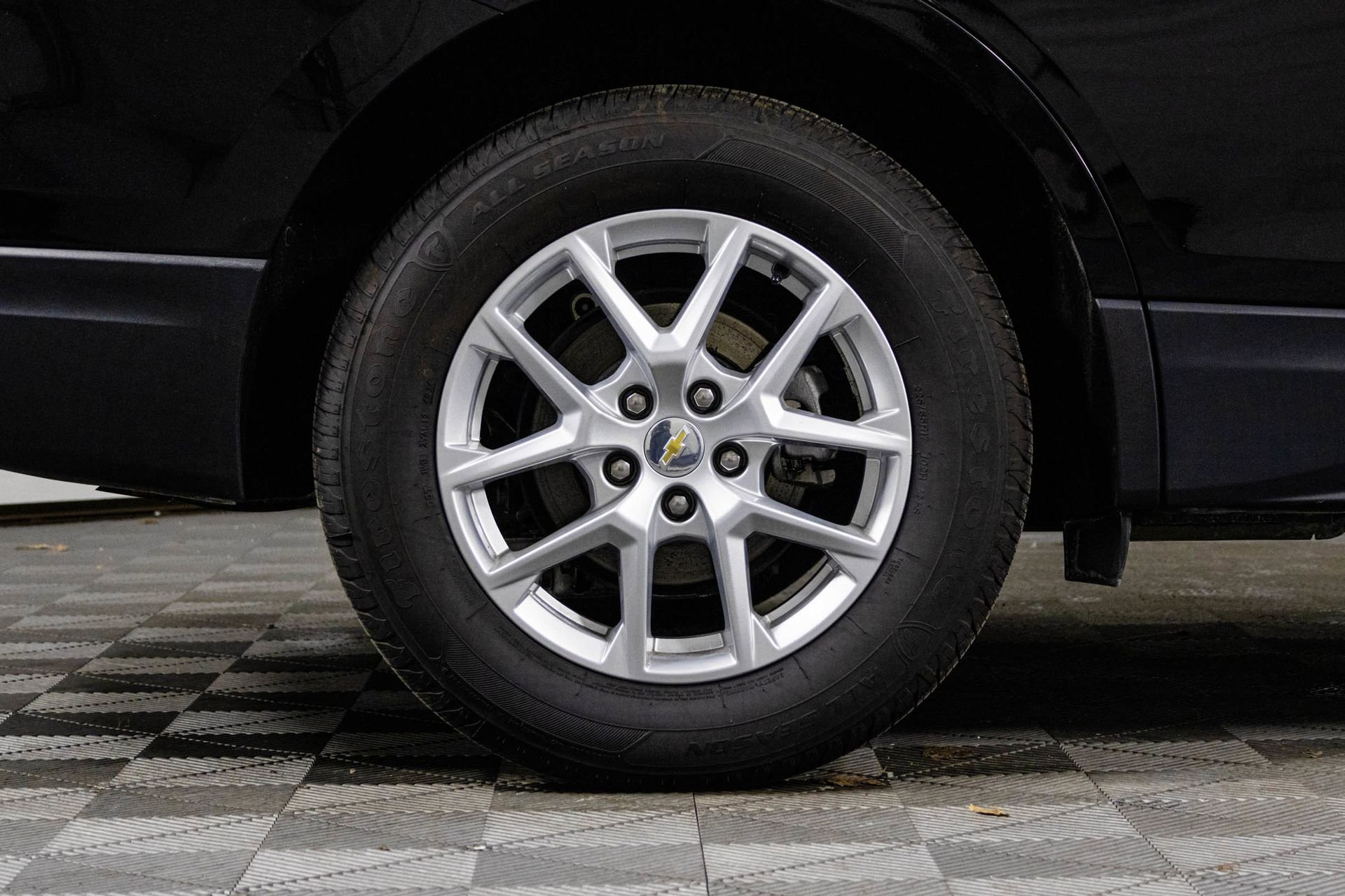 Certified 2022 Chevrolet Equinox LT w/ LPO, Floor Liner Package image 42