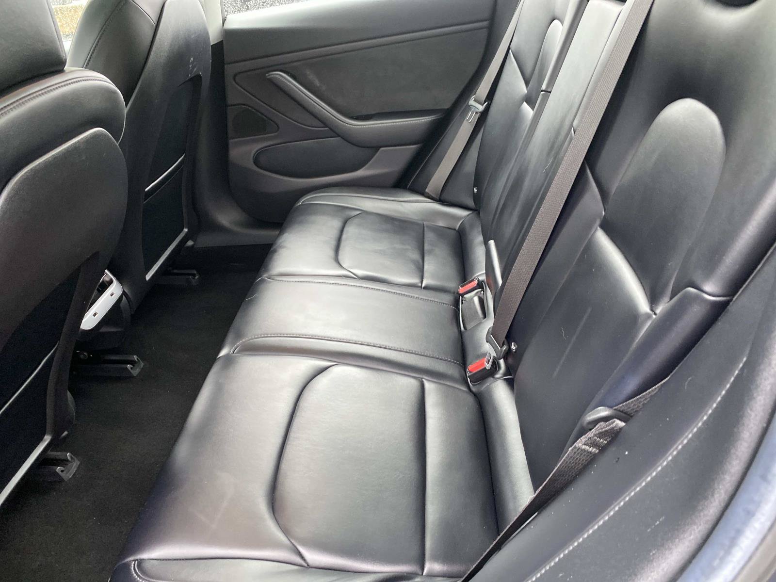 Used 2018 Tesla Model 3 Long Range RWD image 22