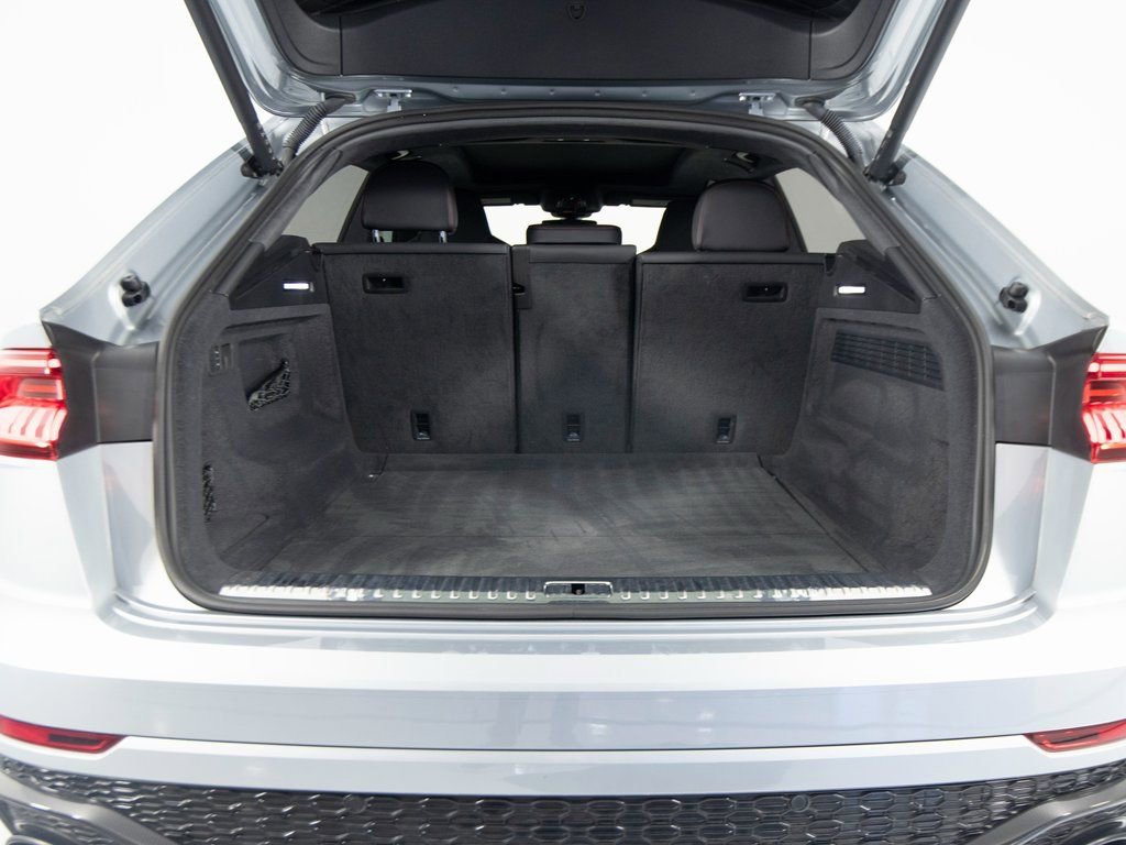 Used 2024 Audi RS Q8 image 37