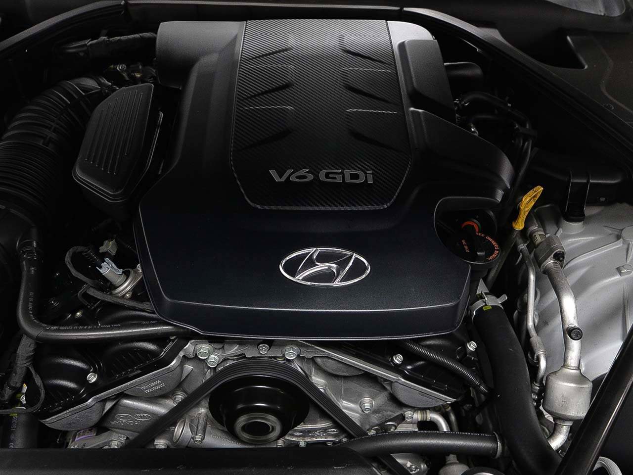 Used 2015 Hyundai Genesis 3.8 w/ Option Group 04 RWD image 18