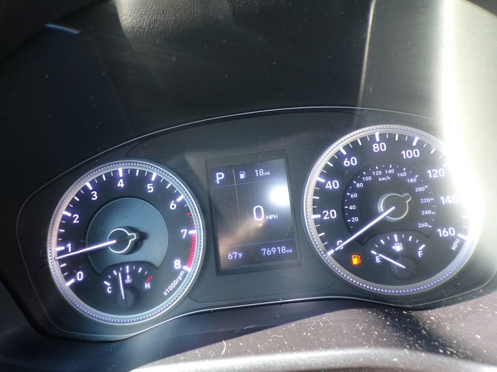 Used 2020 Hyundai Santa Fe SE AWD/4WD image 24