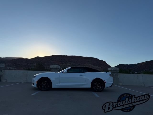 Used 2023 Chevrolet Camaro SS RWD image 4