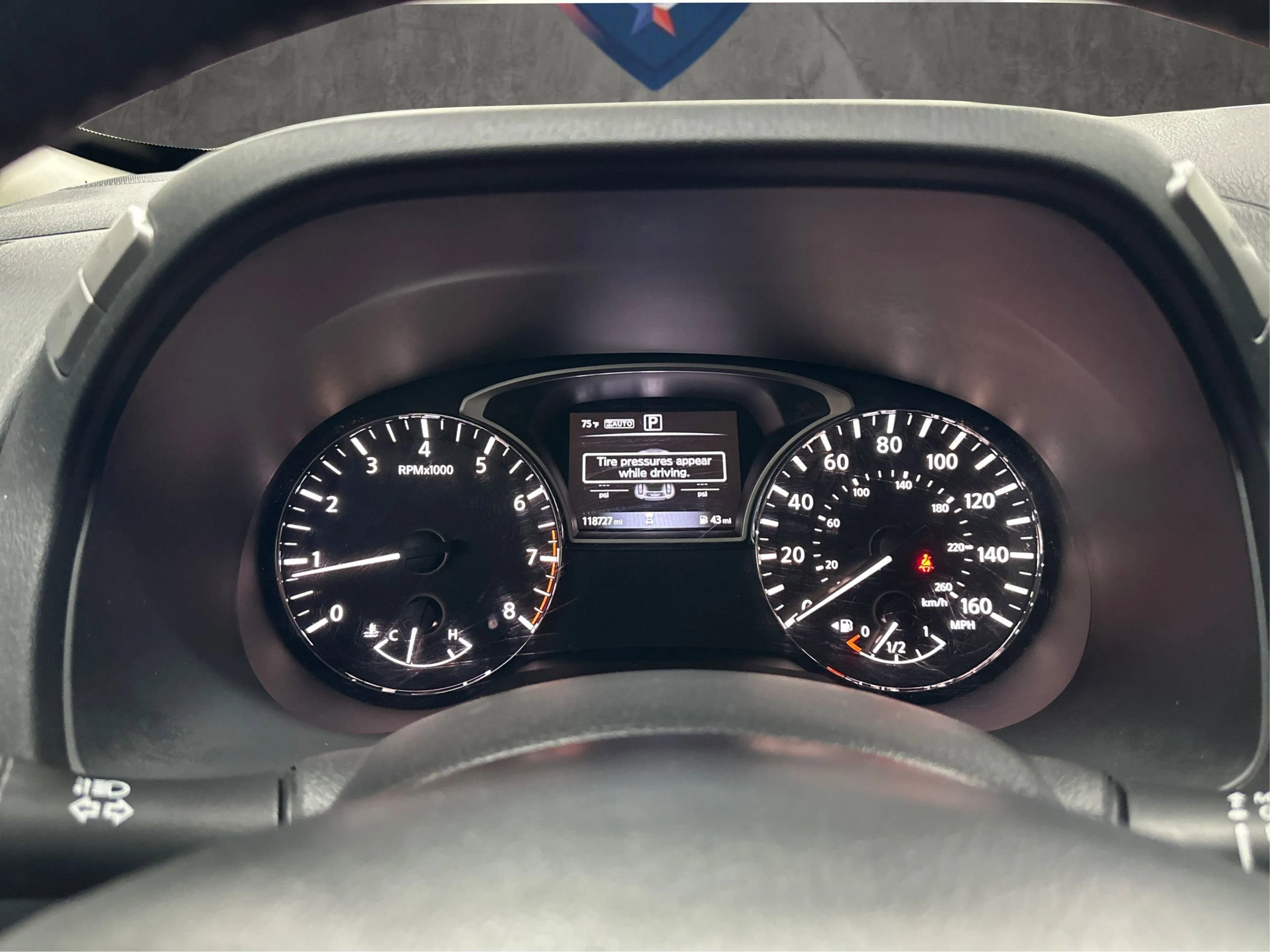 Used 2019 Nissan Pathfinder SV image 34