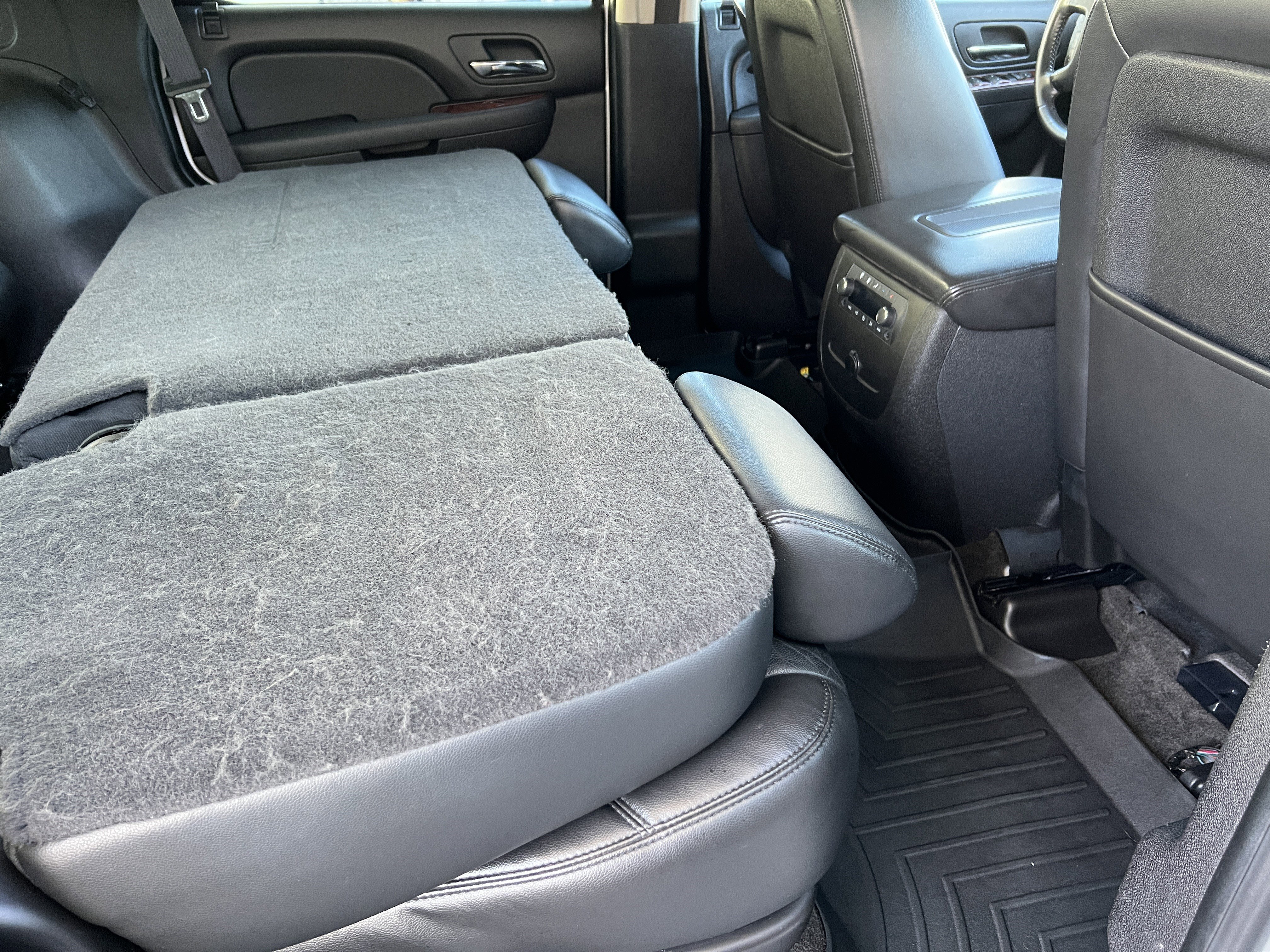 Used 2010 Chevrolet Tahoe LT image 23