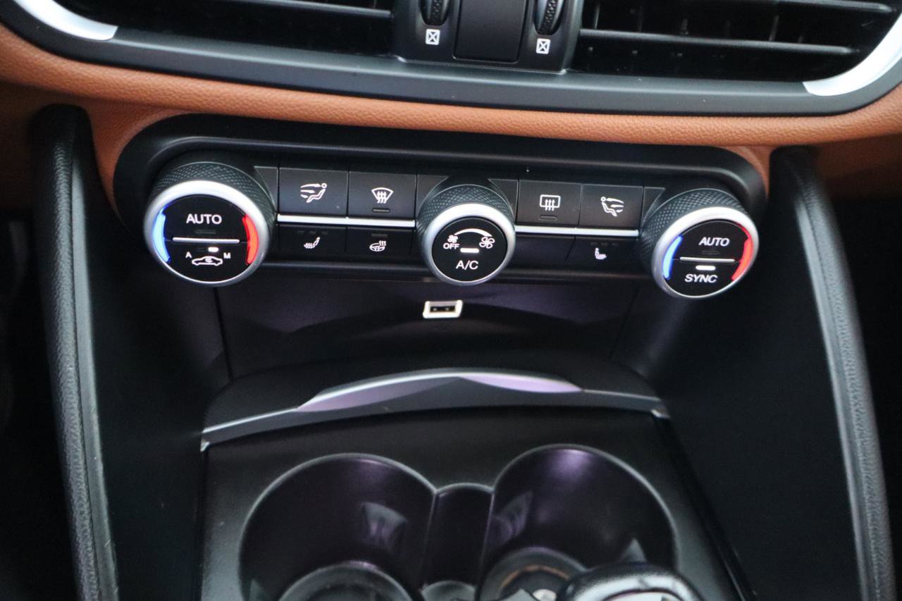 Used 2019 Alfa Romeo Giulia Ti Sport w/ Quick Order Package 22U Sport image 22