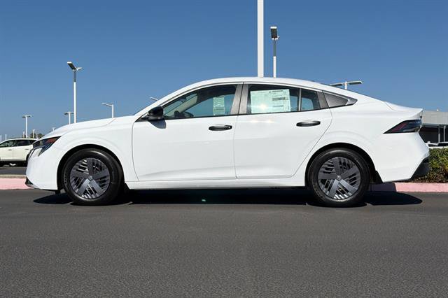 New 2027 Nissan Sentra S w/ Floor Mat Package FWD image 7