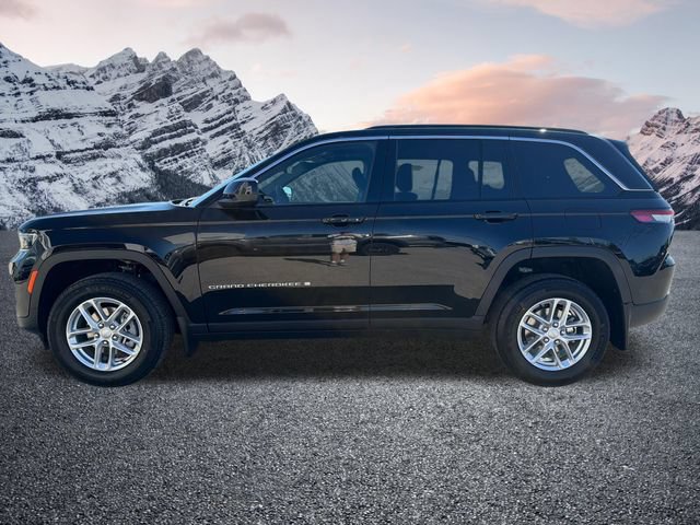New 2026 Jeep Grand Cherokee Laredo X AWD/4WD image 8