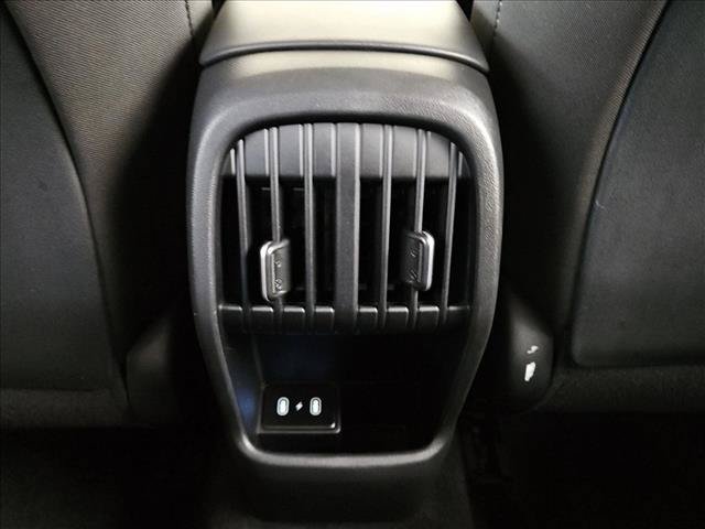 Used 2025 Hyundai Kona SEL FWD image 16