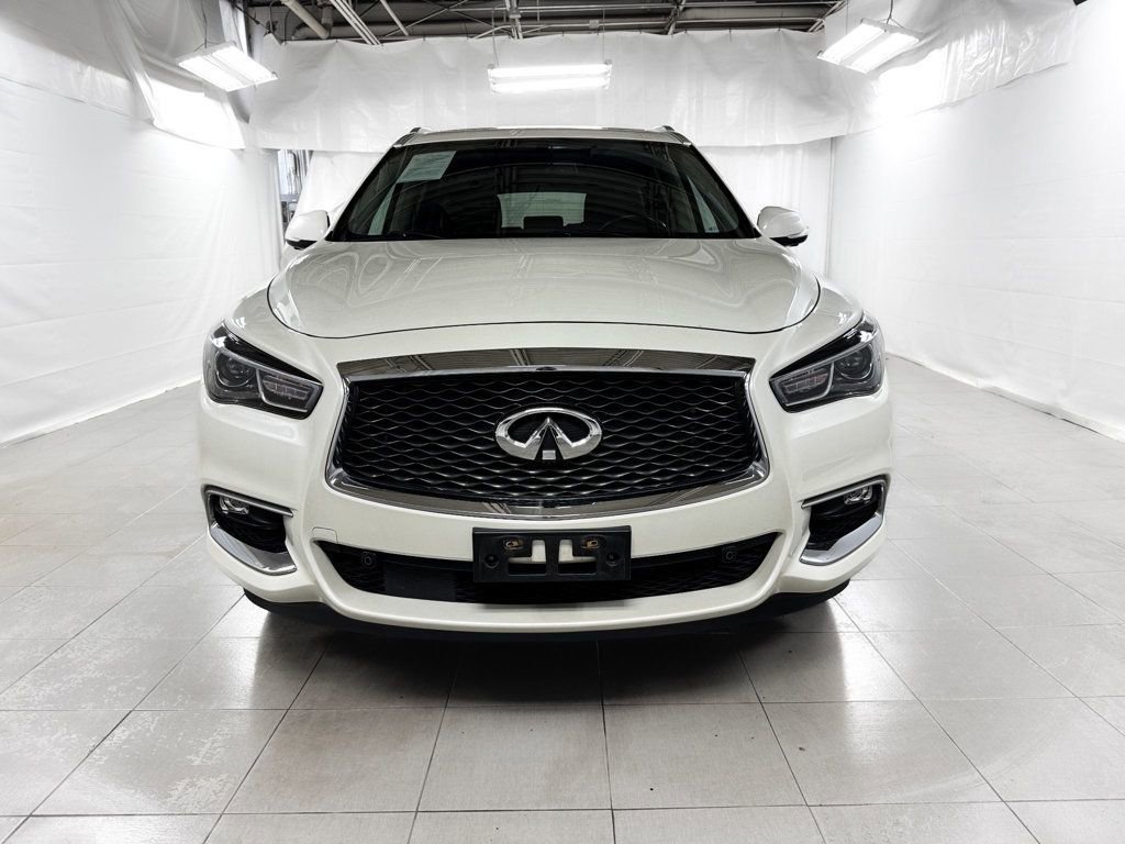 Used 2020 INFINITI QX60 Luxe w/ Essential Package image 2