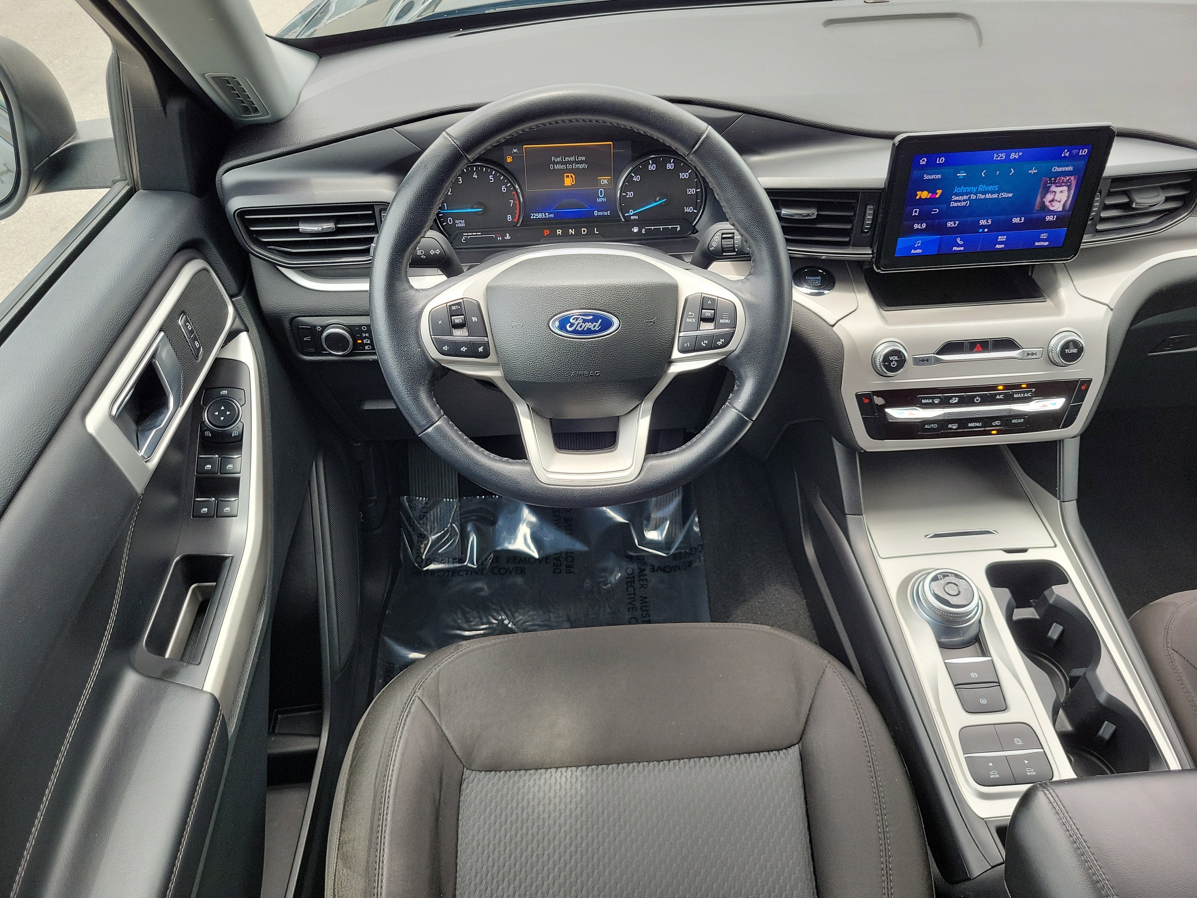 Used 2023 Ford Explorer XLT RWD image 20
