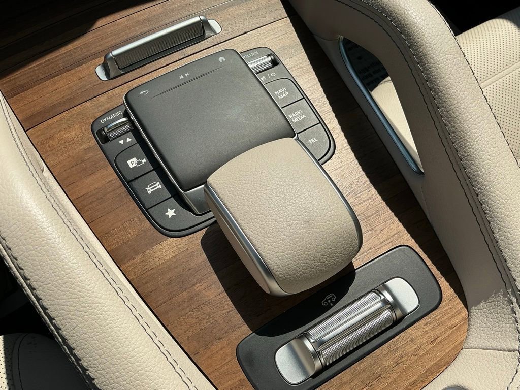 Used 2023 Mercedes-Benz GLS 450 4MATIC image 39