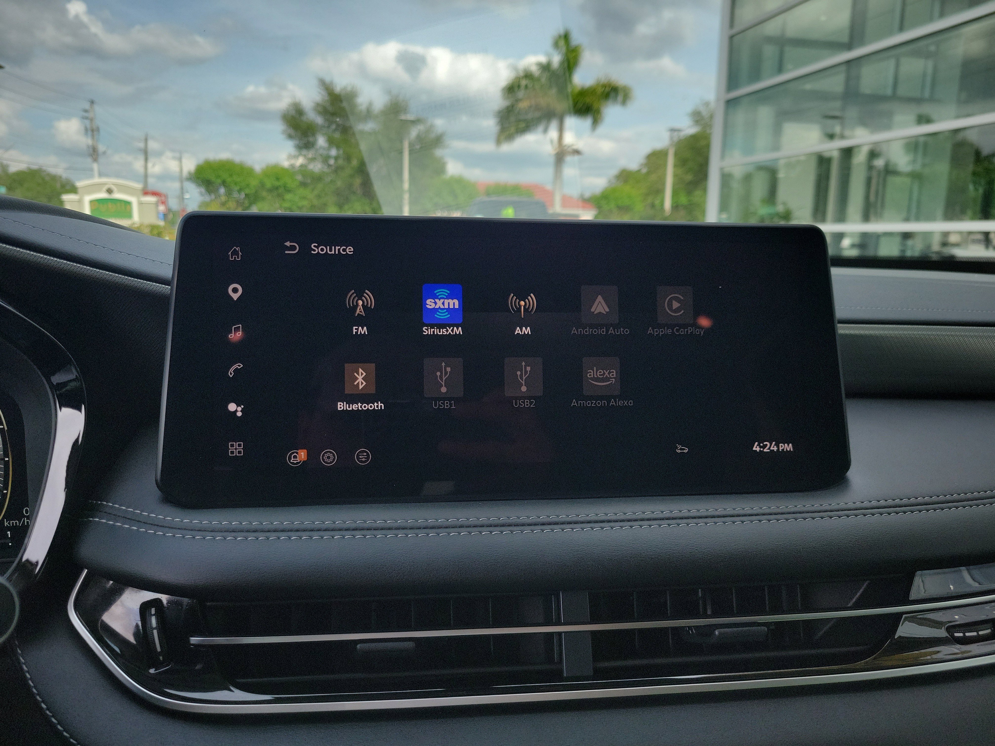 Certified 2026 INFINITI QX60 Luxe w/ Cargo Package FWD image 24
