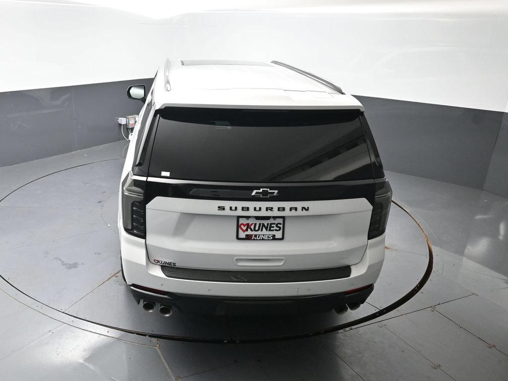 New 2026 Chevrolet Suburban Z71 w/ Z71 Off-Road Package AWD/4WD image 39