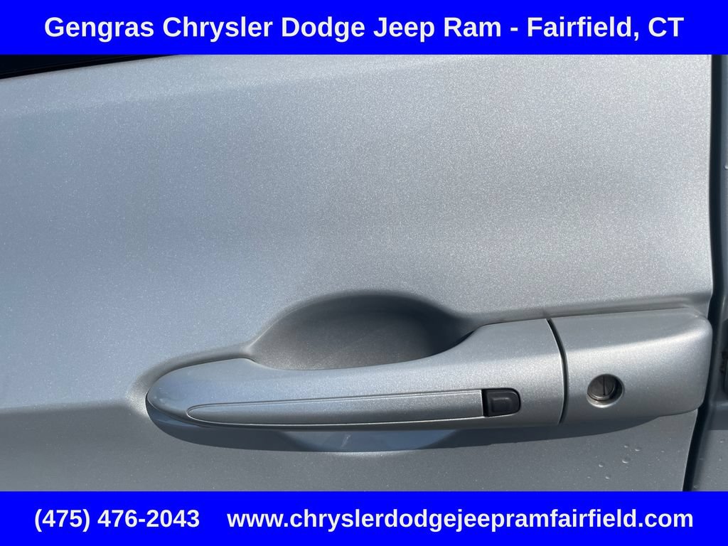 Certified 2024 Chrysler Pacifica Touring-L w/ S Appearance Package AWD/4WD image 51