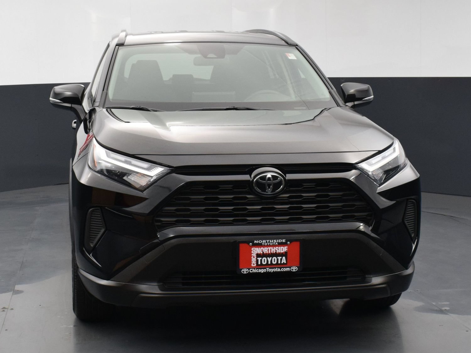 Used 2025 Toyota RAV4 LE AWD/4WD image 7