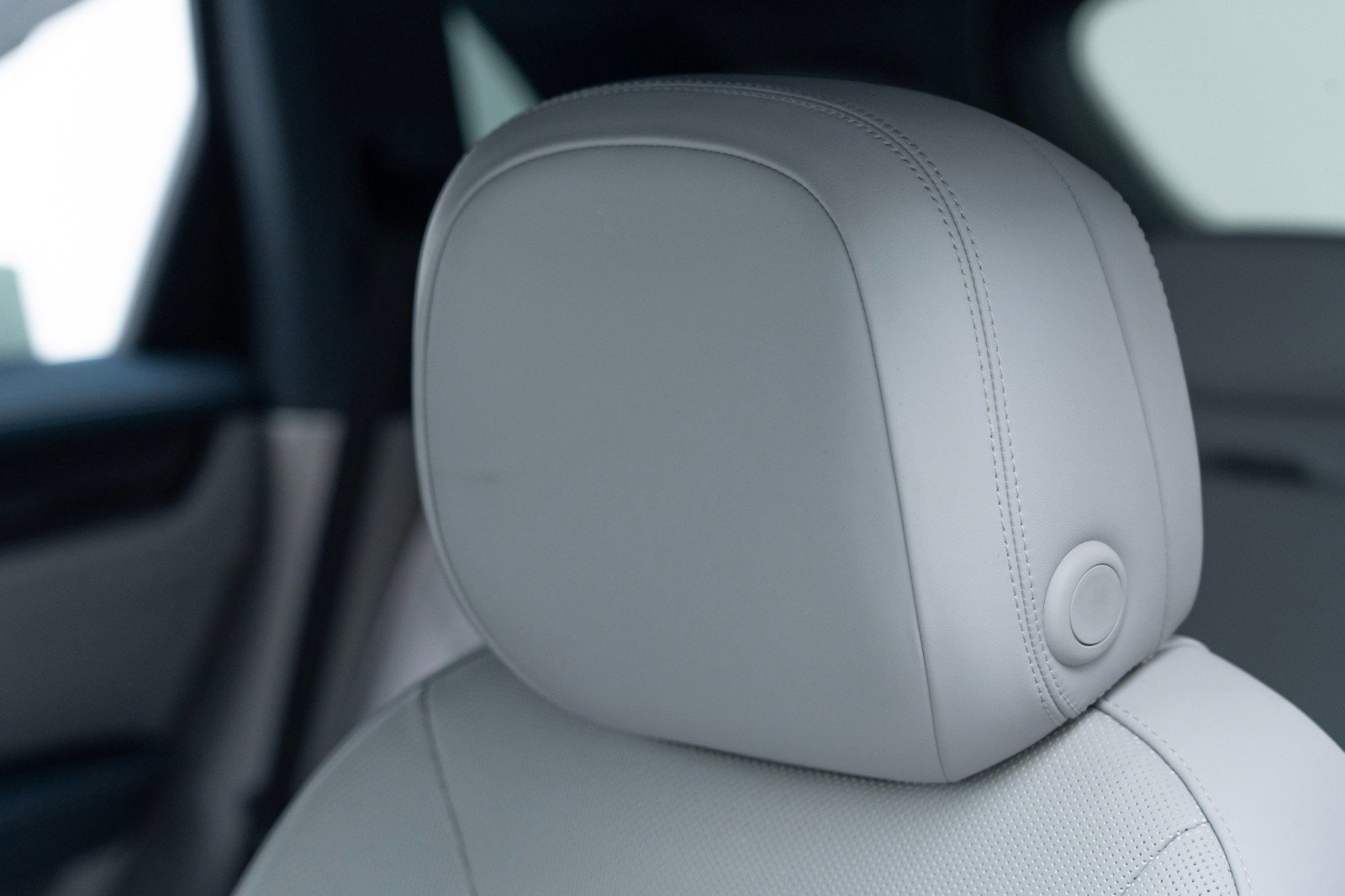 Certified 2022 Porsche Cayenne E-Hybrid image 20