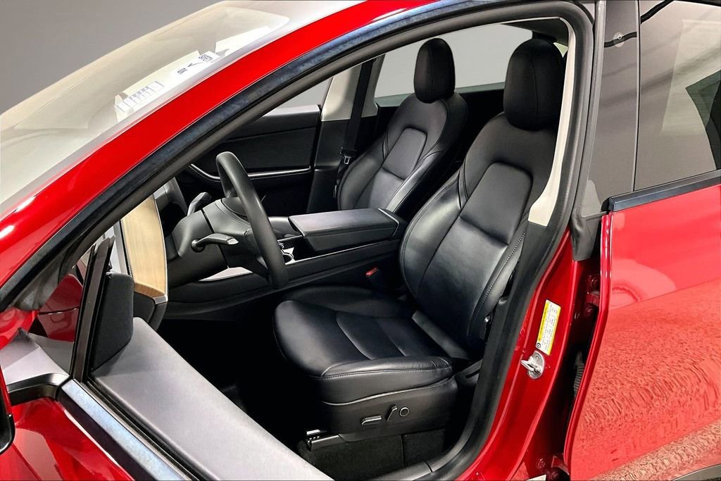 Used 2021 Tesla Model Y Long Range image 20