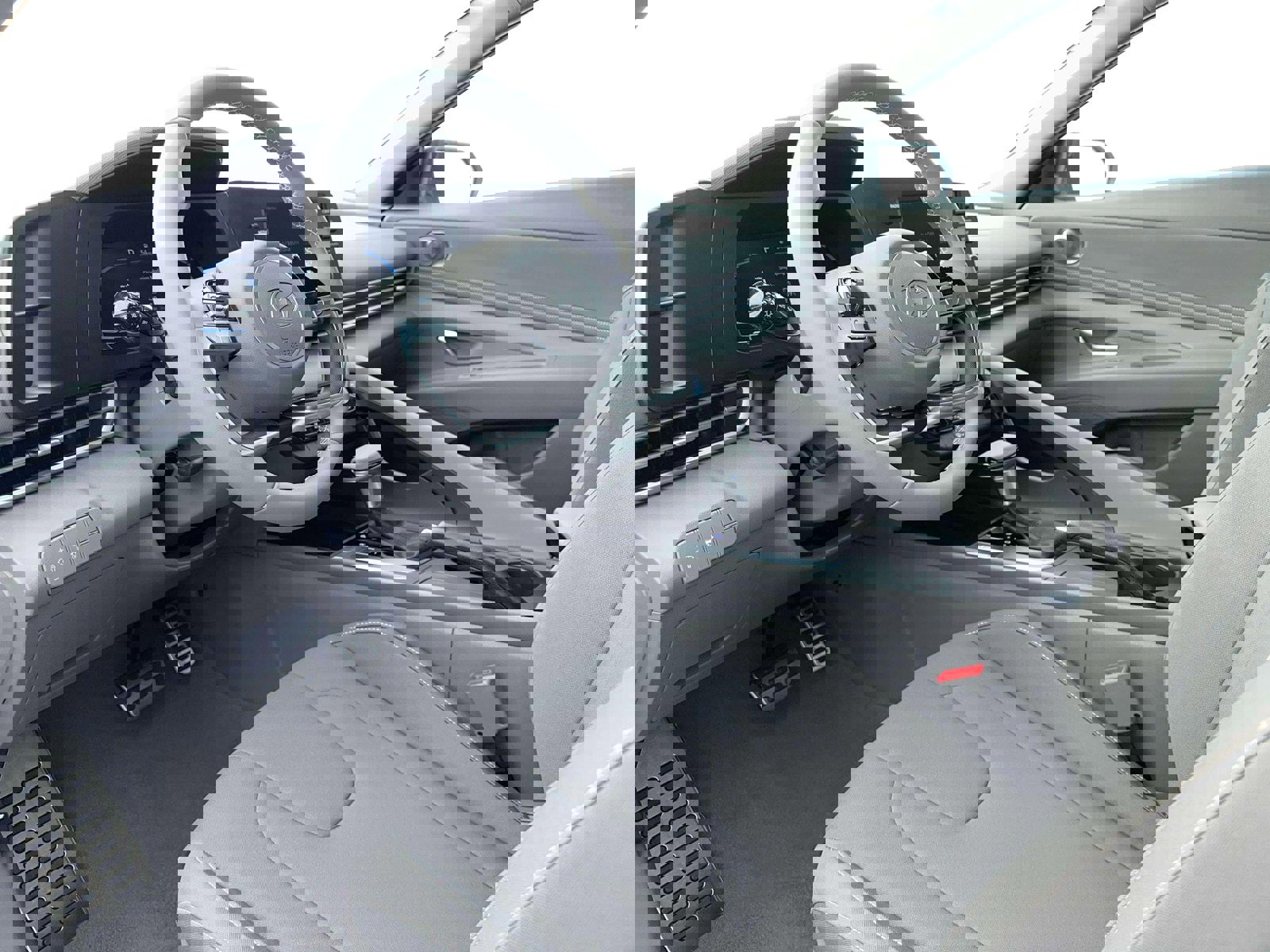 New 2026 Hyundai Elantra Sport image 14