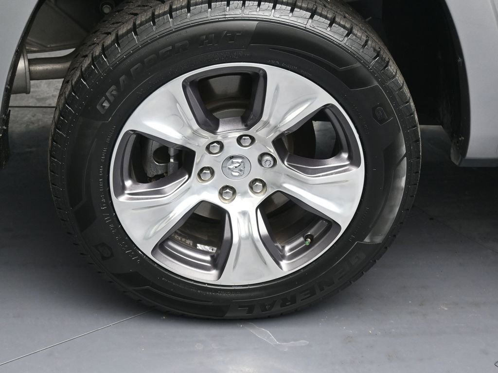 Used 2021 RAM 1500 Laramie image 5