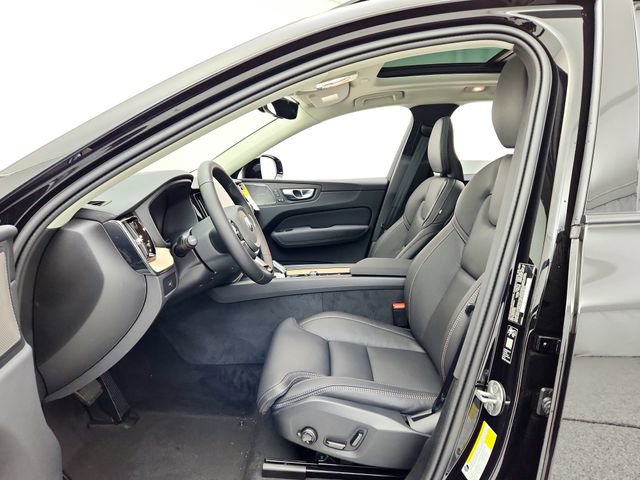 New 2026 Volvo XC60 B5 Ultra w/ Protection Package Premier image 21